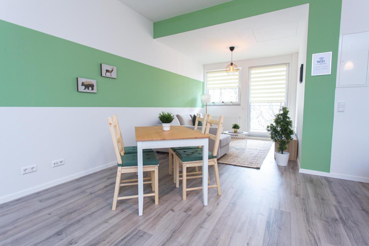 Apartment Fullhouse - - R11 - Marketplace *
